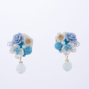 Blue Flower in Snow · Gemstone and Pearl Stud Earrings