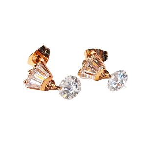 Fan diamond studs